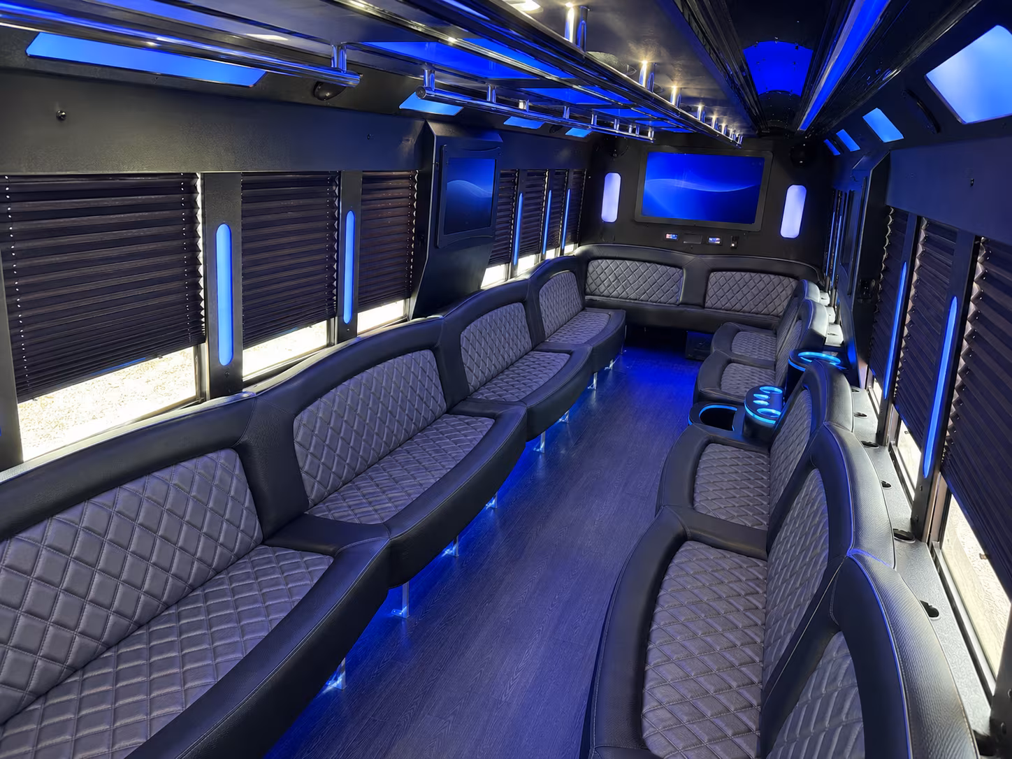 Dallas Winery Tour & Pub Crawl Transportation